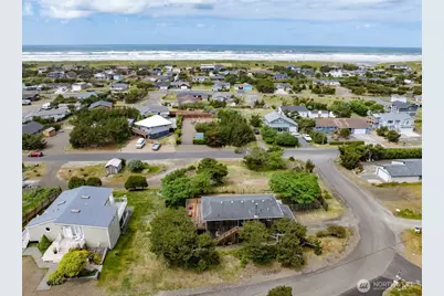 1000 346th Place, Ocean Park, WA 98640 - Photo 39