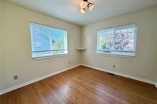 2675 Wilson St, Port Townsend, WA 98368 - Photo 19