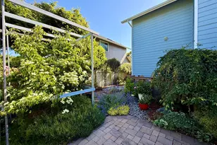 2675 Wilson St, Port Townsend, WA 98368 - Photo 35