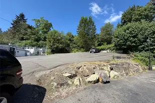 10401 Lake City Way NE, Seattle, WA 98125 - Photo 7