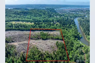 20 E Wishkah Road, Aberdeen, WA 98520 - Photo 1