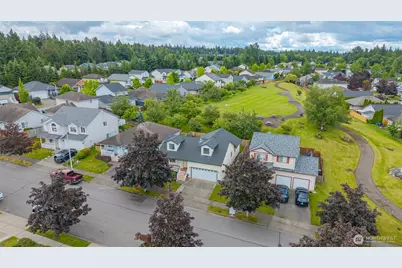 8126 Valley View Drive, Arlington, WA 98223 - Photo 3