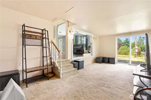 310 Scotland Dr, Camano Island, WA 98282 - Photo 9