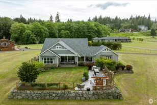 4764 Black Walnut Terrace, Clinton, WA 98236 - Photo 3