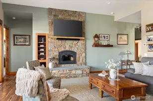 4764 Black Walnut Terrace, Clinton, WA 98236 - Photo 11