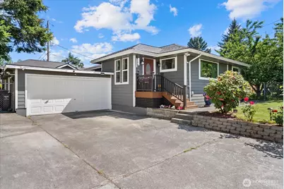 4240 S Rose Street, Seattle, WA 98118 - Photo 1