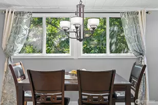 4240 S Rose St, Seattle, WA 98118 - Photo 9