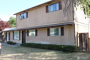 135 Eveline St, Pateros, WA 98841 - Photo 13