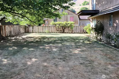 135 Eveline Street, Pateros, WA 98841 - Photo 17