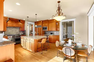 10311 NE 194th St, Bothell, WA 98011 - Photo 13