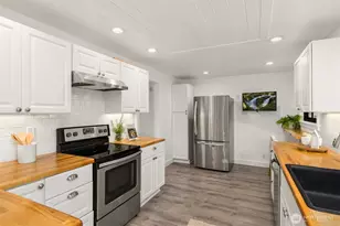 1093 NW Mushroom Ln, Poulsbo, WA 98370 - Photo 15