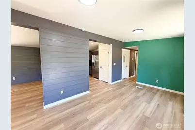 6589 NE Center Street, Suquamish, WA 98392 - Photo 5