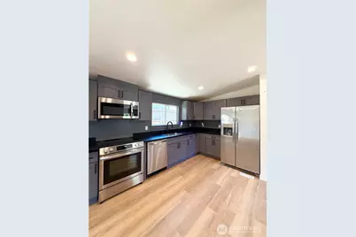 6589 NE Center Street, Suquamish, WA 98392 - Photo 9