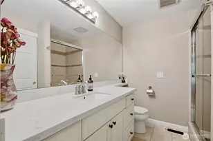 10606 NE 19th Pl, Bellevue, WA 98004 - Photo 19
