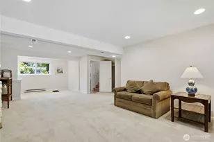 10606 NE 19th Pl, Bellevue, WA 98004 - Photo 23