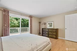 10606 NE 19th Pl, Bellevue, WA 98004 - Photo 17