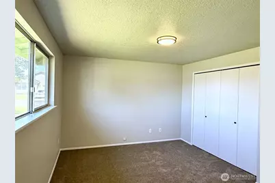 890 E Kennedy Avenue, Hermiston, OR 97838 - Photo 25