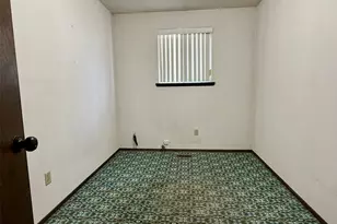 890 E Kennedy Ave, Hermiston, OR 97838 - Photo 15