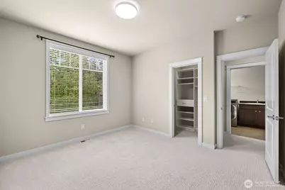 21250 NE 9th Place, Sammamish, WA 98074 - Photo 31