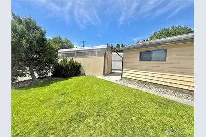 703 Sunrise Drive, Omak, WA 98841 - Photo 3