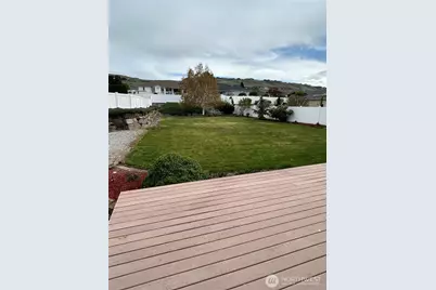 154 Springhill Drive, East Wenatchee, WA 98802 - Photo 5