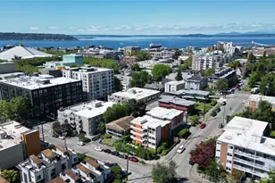 717 3rd Ave N, Seattle, WA 98109 - Photo 9