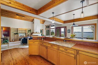 30050 Scenic Drive NE, Poulsbo, WA 98370 - Photo 17