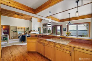30050 Scenic Dr NE, Poulsbo, WA 98370 - Photo 17