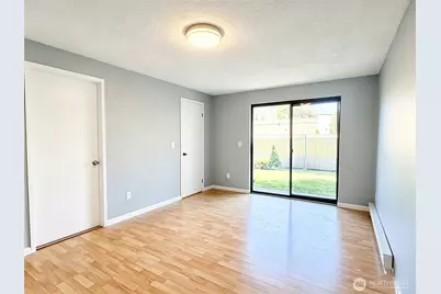 1313 W James Street #11, Kent, WA 98032 - Photo 9