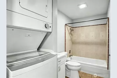 1313 W James Street #11, Kent, WA 98032 - Photo 11