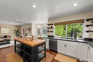 23830 25th Dr SE, Bothell, WA 98021 - Photo 9