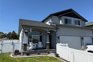 902 Blitz Ln, Selah, WA 98942 - Photo 1