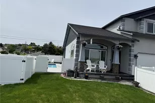 902 Blitz Ln, Selah, WA 98942 - Photo 11