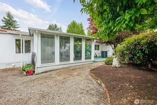 11622 Silver Lake Rd, Everett, WA 98208 - Photo 31