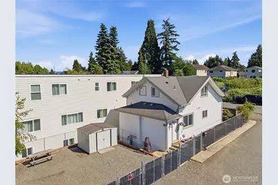 11546 85th Avenue S, Seattle, WA 98178 - Photo 3