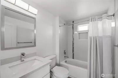 11546 85th Avenue S, Seattle, WA 98178 - Photo 17