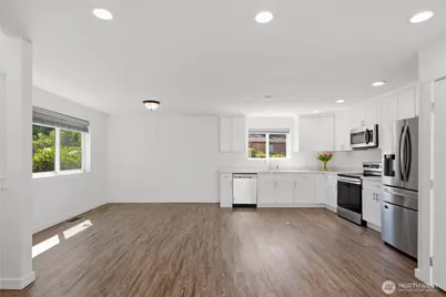11546 85th Avenue S, Seattle, WA 98178 - Photo 5