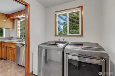 6006 48th Avenue E, Tacoma, WA 98443 - Photo 23