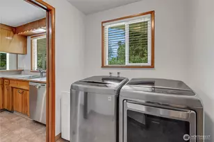 6006 48th Ave E, Tacoma, WA 98443 - Photo 23