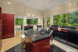 1919 SW 170th St, Normandy Park, WA 98166 - Photo 13