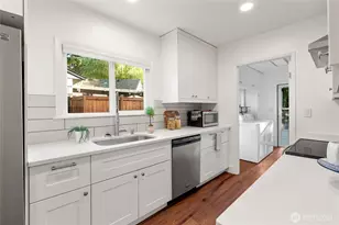 14341 Interlake Ave N, Seattle, WA 98133 - Photo 7