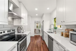 14341 Interlake Ave N, Seattle, WA 98133 - Photo 9