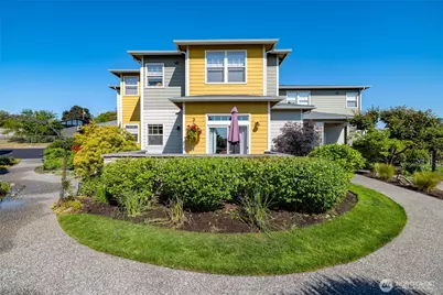 2026 I Avenue #2, Anacortes, WA 98221 - Photo 1