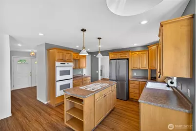 3712 W 8th Street, Anacortes, WA 98221 - Photo 15