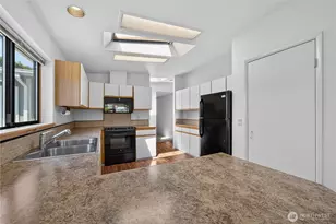 24030 10th Pl W, Bothell, WA 98021 - Photo 5
