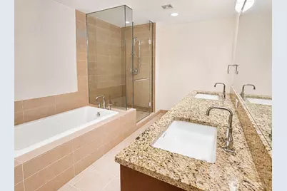 10650 NE 9th Place #1520, Bellevue, WA 98004 - Photo 17
