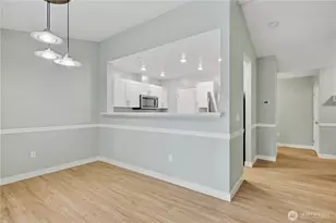 25235 SE Klahanie Blvd, Sammamish, WA 98029 - Photo 11