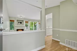 25235 SE Klahanie Blvd, Sammamish, WA 98029 - Photo 3