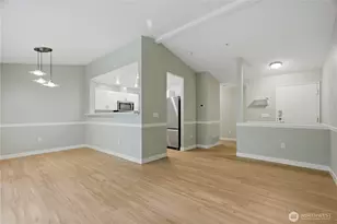 25235 SE Klahanie Blvd, Sammamish, WA 98029 - Photo 17