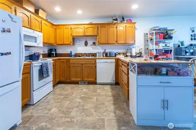 602 604 Redwood Lane, Sedro Woolley, WA 98284 - Photo 11